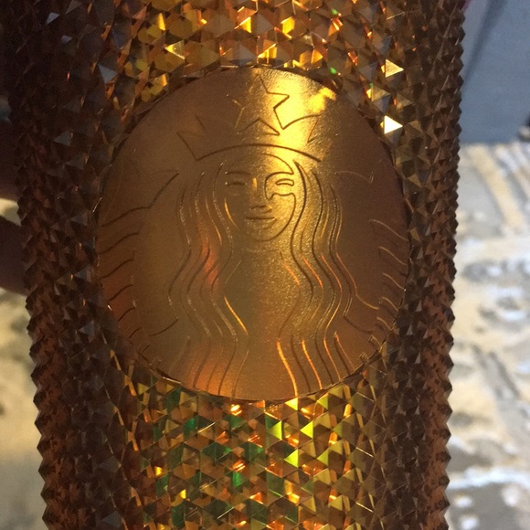 Brand new Limited Edition Starbucks Gold studded 16 oz cup - Picture 2 of 5